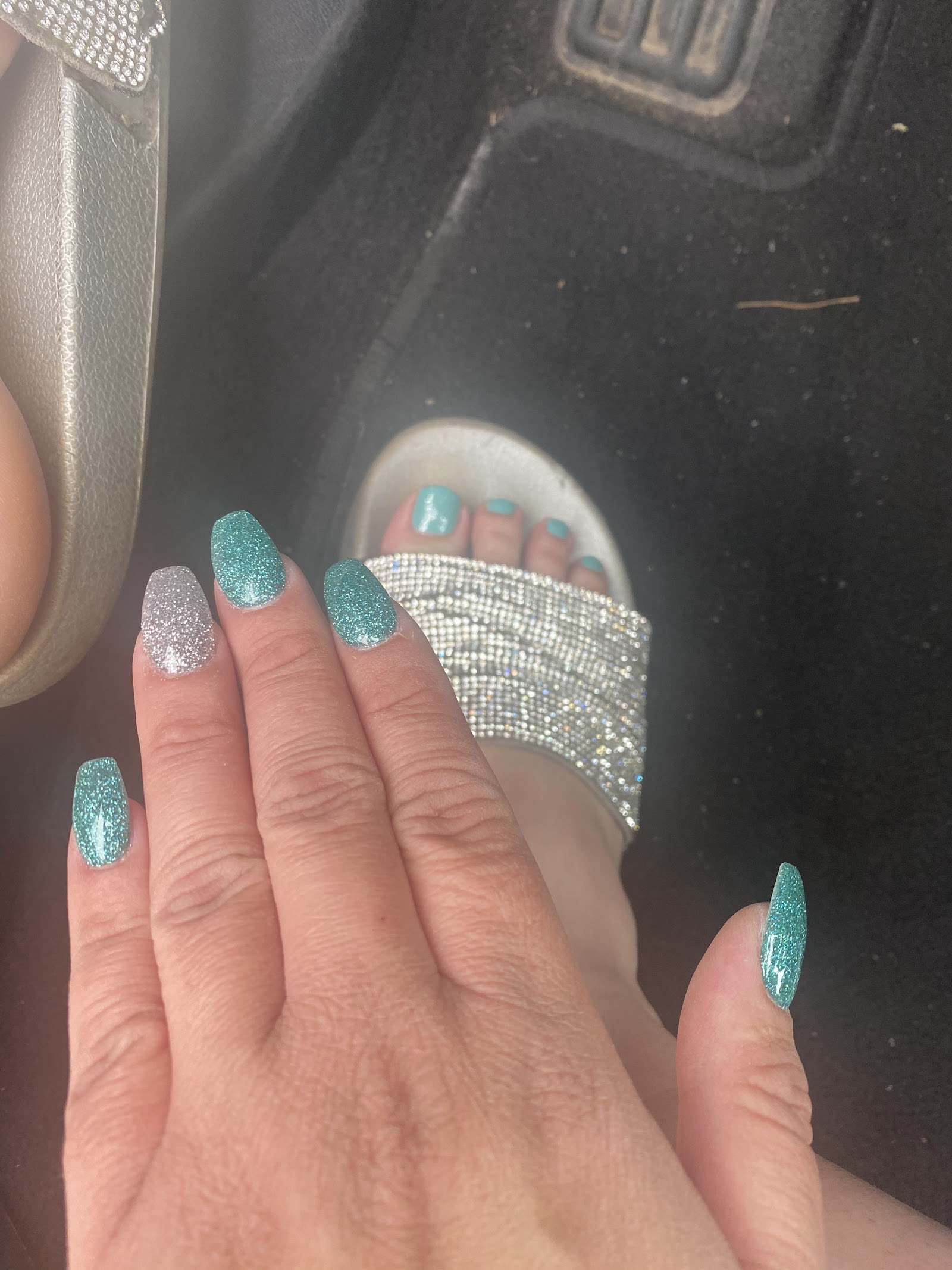 SPARKS NAILS & SPA nail photo 8